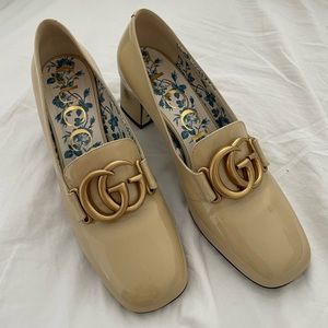 Gucci Victoire Block Mid Heel Sand Storm Patent Leather Pump Loafers Size 38